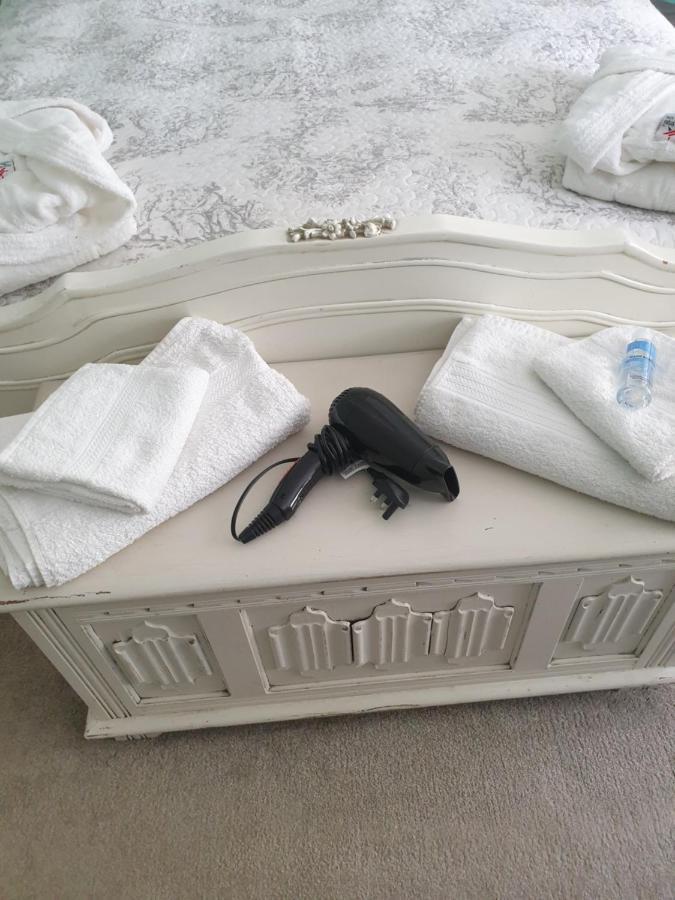 Judy'S B&B Private Home Cardiff Ngoại thất bức ảnh